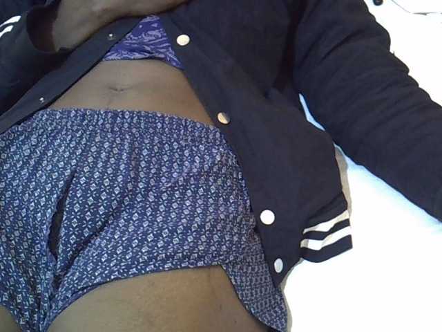 Smallgirl21's BongaCams show and profile