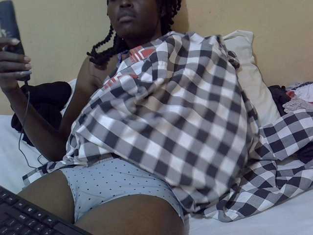 Smallgirl21's BongaCams show and profile