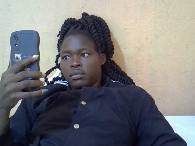 Smallgirl21's BongaCams show and profile