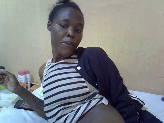 Smallgirl21's BongaCams show and profile