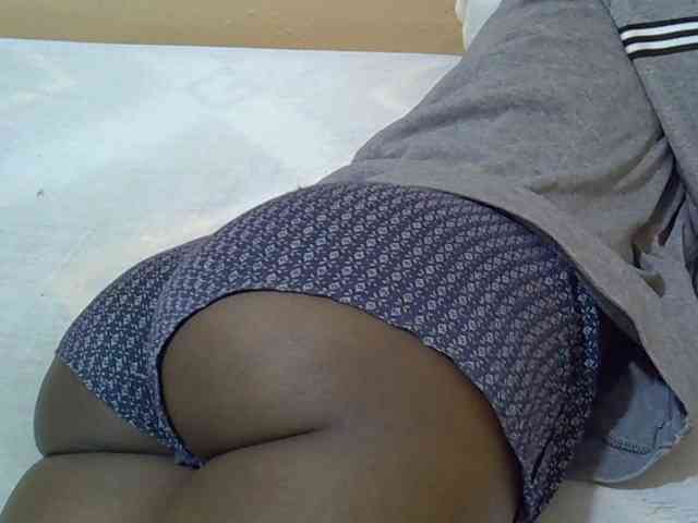 Smallgirl21 Live Webcam on BongaCams