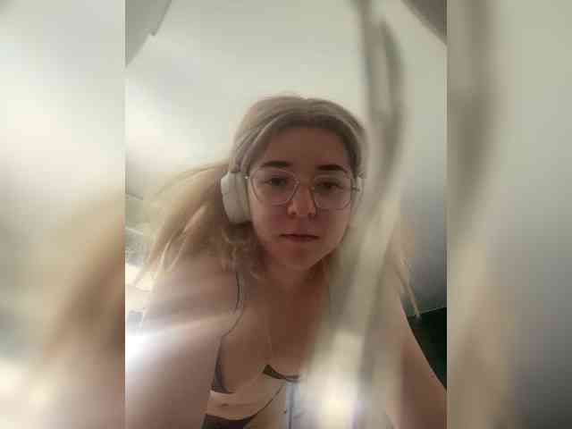 Natashi webcam