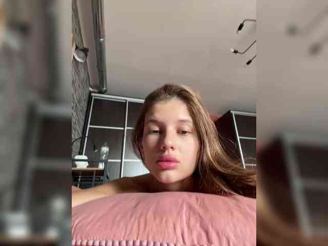 free webcam show Lola-8