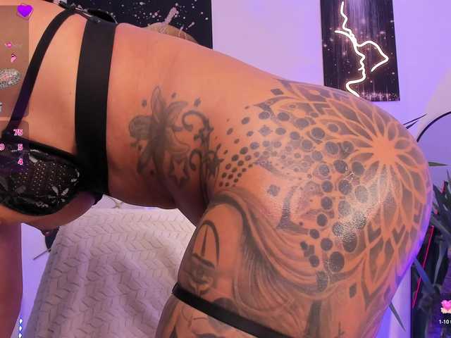 AnyssyaHot's BongaCams show and profile