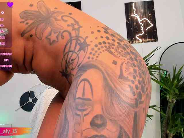 AnyssyaHot AnyssyaHot