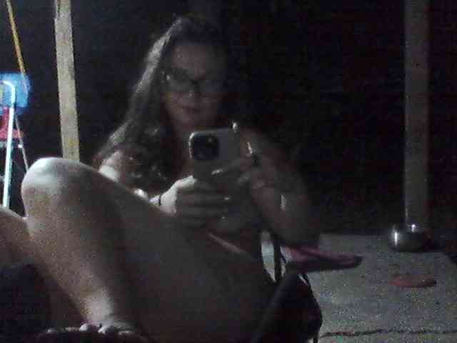 Amiralily9 webcam