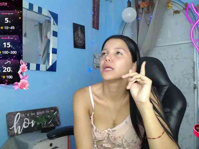 Jalila-Fadel webcam