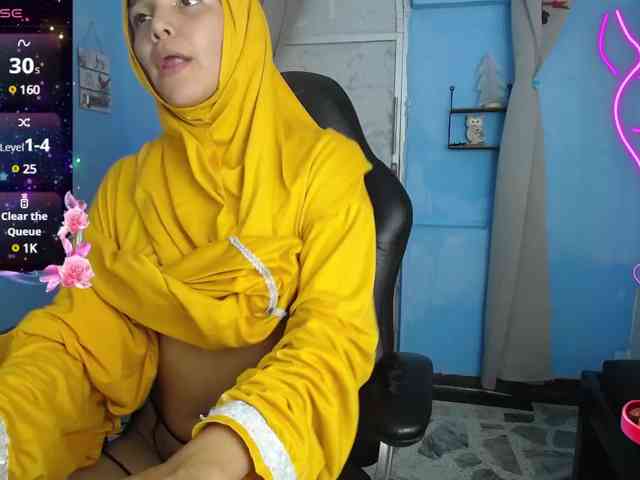 Jalila-Fadel webcam