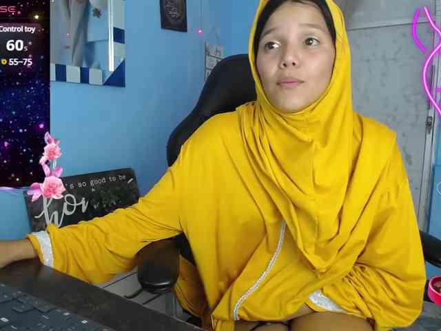 Jalila-Fadel webcam