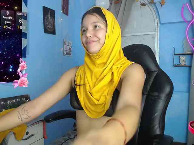 Jalila-Fadel webcam