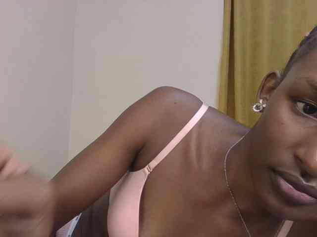 Hottierue8 webcam