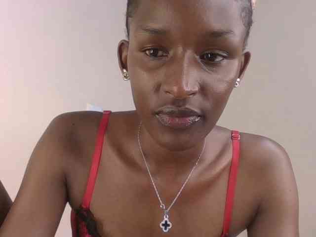 Hottierue8 webcam