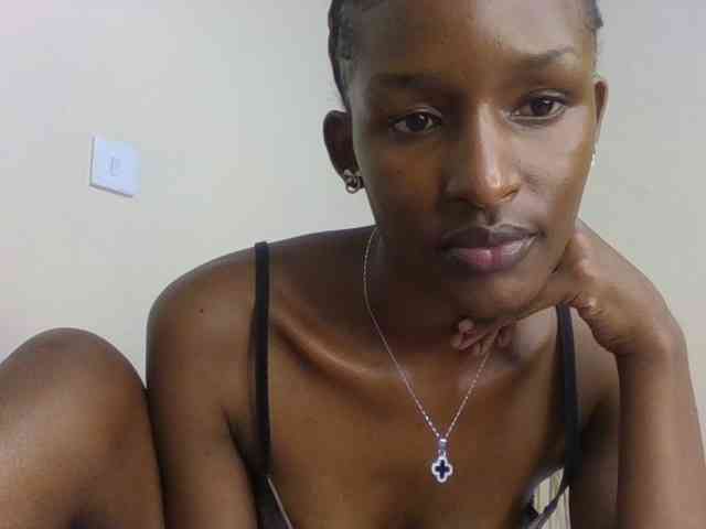 Hottierue8 webcam