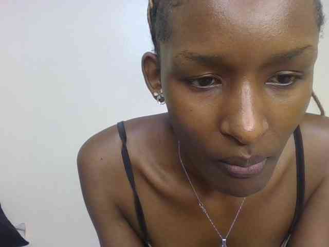 Hottierue8 webcam