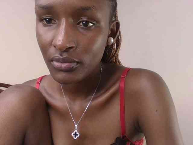 Hottierue8 webcam
