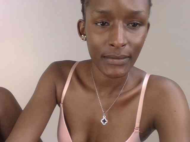 Hottierue8 webcam