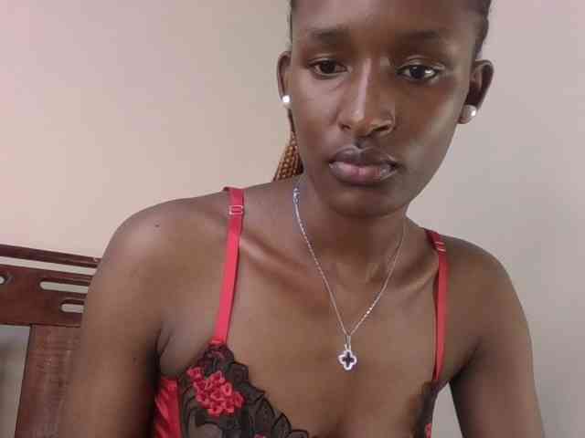 Hottierue8 webcam