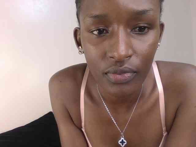 Hottierue8 webcam