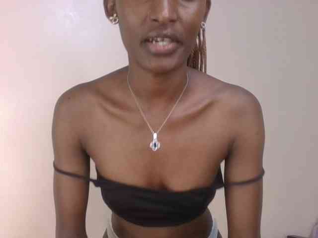 Hottierue8 webcam