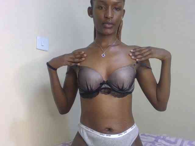 Hottierue8 webcam