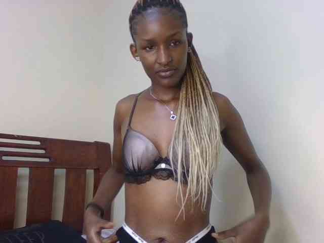 Hottierue8 webcam