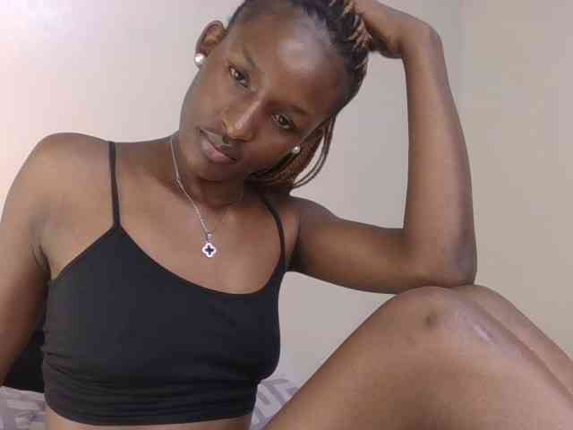 Hottierue8 webcam