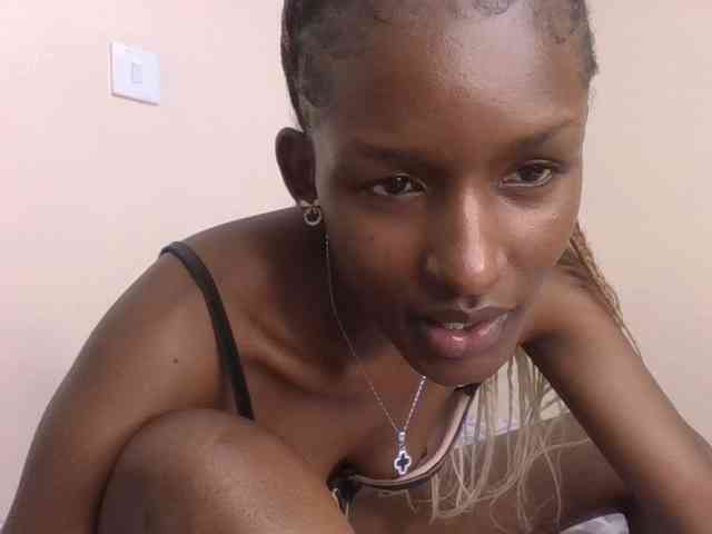 Hottierue8 webcam