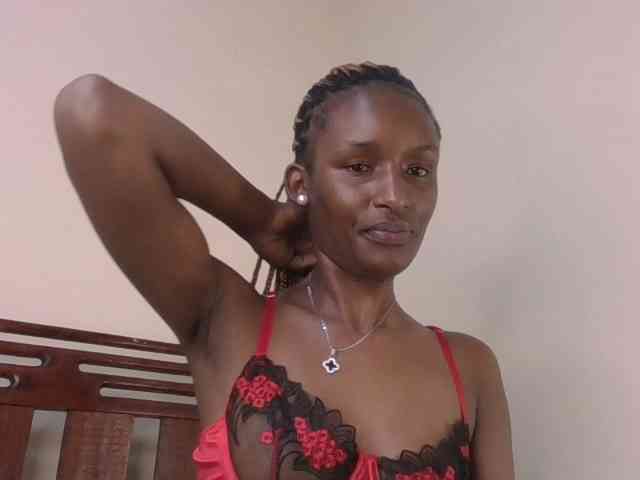 Hottierue8 webcam