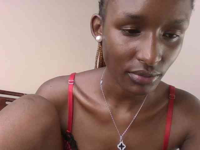 Hottierue8 webcam