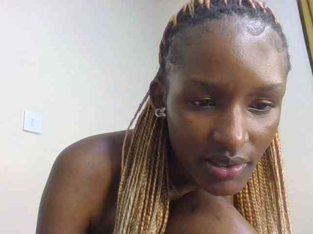 Hottierue8 webcam