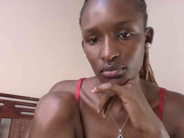 Hottierue8 webcam