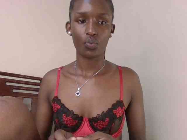 Hottierue8 webcam