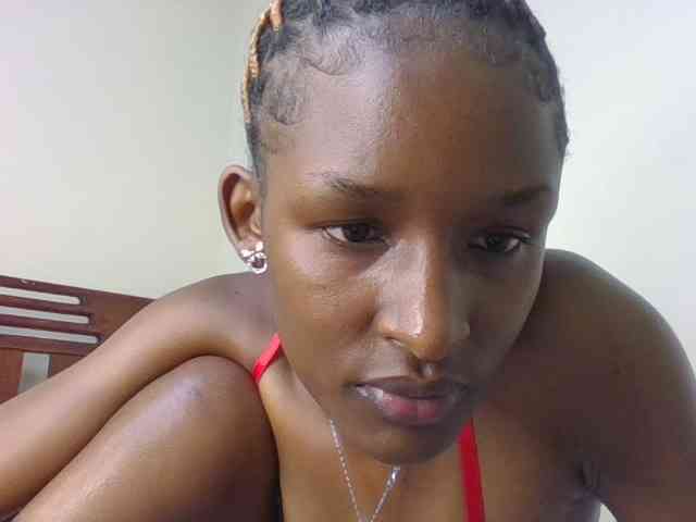 Hottierue8 webcam
