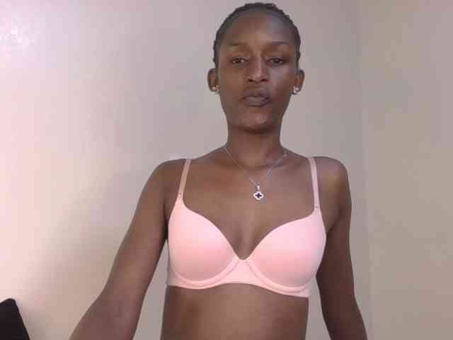 Hottierue8 webcam