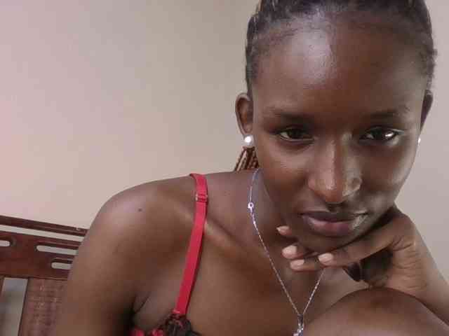 Hottierue8 webcam