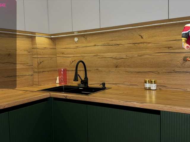 RebelAngel's BongaCams show and profile