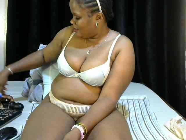 Ebonycatalia4 webcam