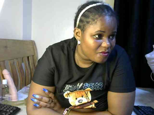 Ebonycatalia4 webcam