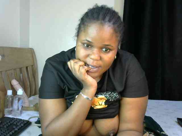 Ebonycatalia4 webcam