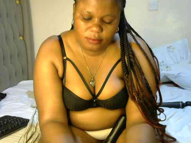 Ebonycatalia4 Ebonycatalia4