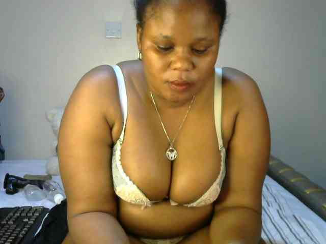 Ebonycatalia4 webcam