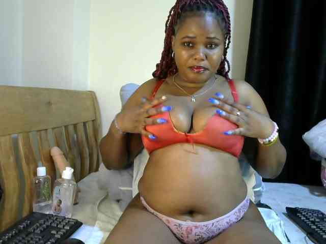 Ebonycatalia4 webcam