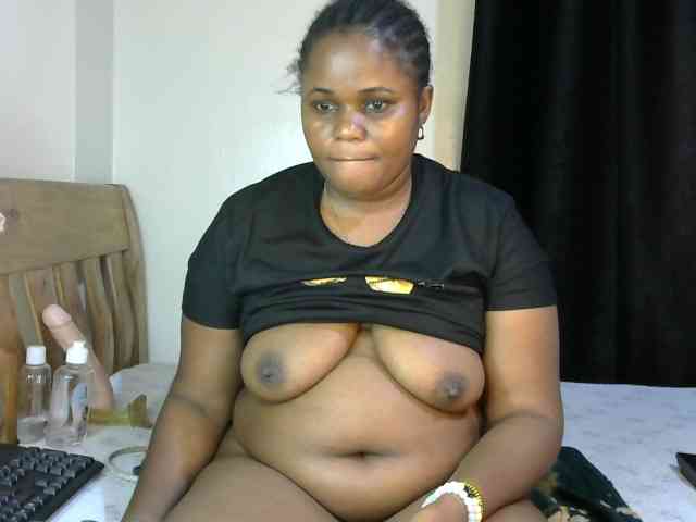 Ebonycatalia4 webcam