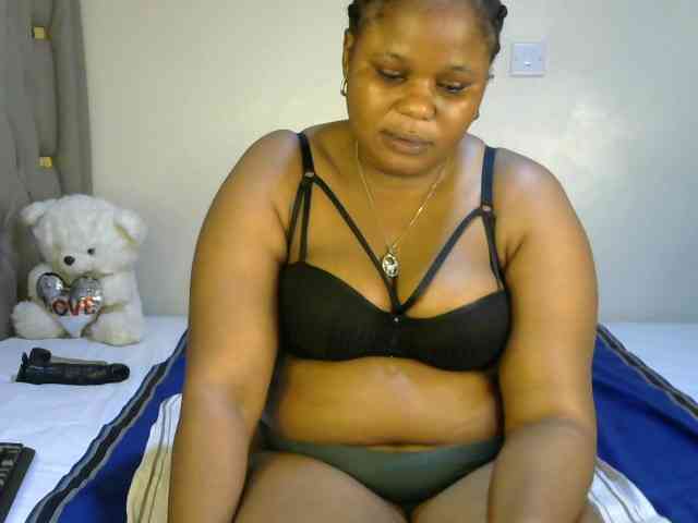 Ebonycatalia4 webcam
