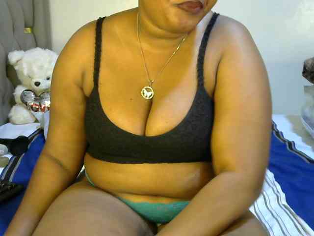 Ebonycatalia4 webcam