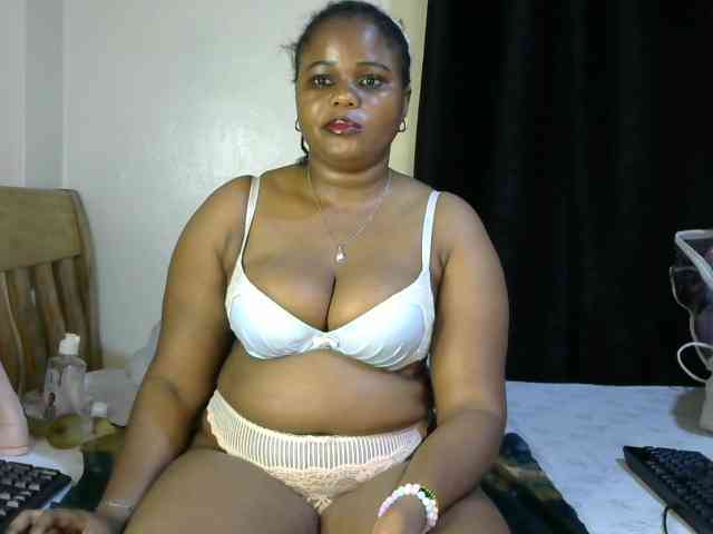 Ebonycatalia4 webcam