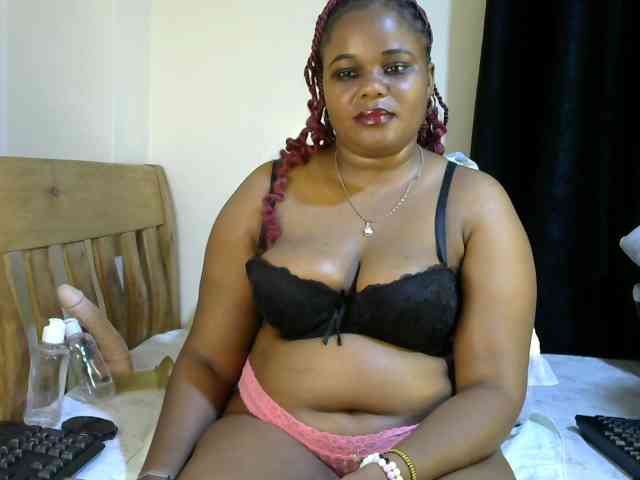 Ebonycatalia4 webcam