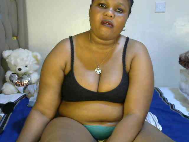 Ebonycatalia4 webcam
