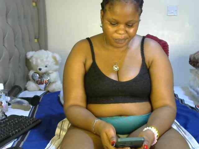 Ebonycatalia4 webcam
