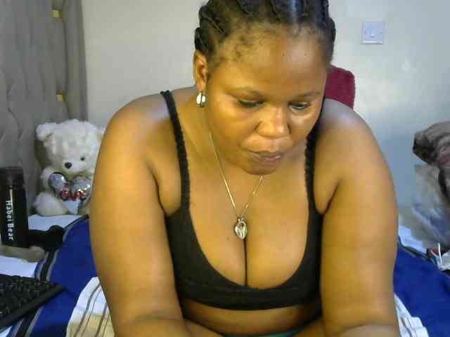 Ebonycatalia4 webcam